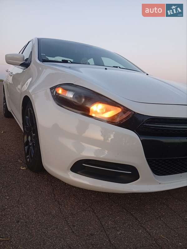 Седан Dodge Dart 2016 в Голованевске