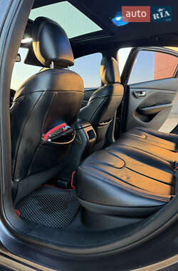 Седан Dodge Dart 2015 в 