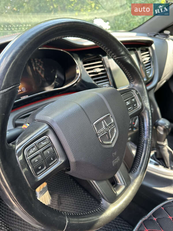 Седан Dodge Dart 2016 в Полтаве