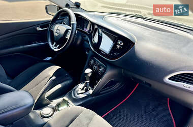 Седан Dodge Dart 2016 в 