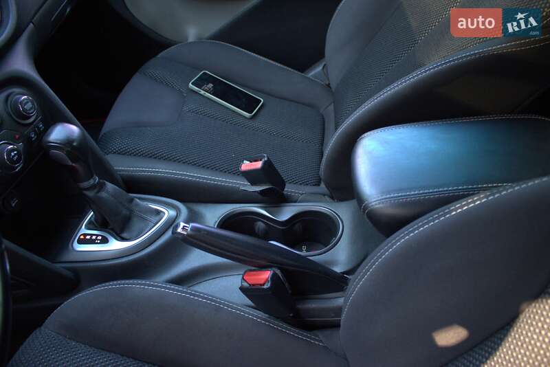 Седан Dodge Dart 2015 в Полтаве