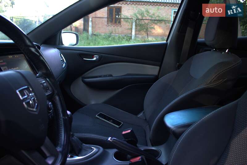 Седан Dodge Dart 2015 в Полтаве