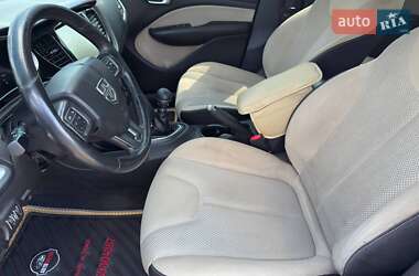 Седан Dodge Dart 2014 в 