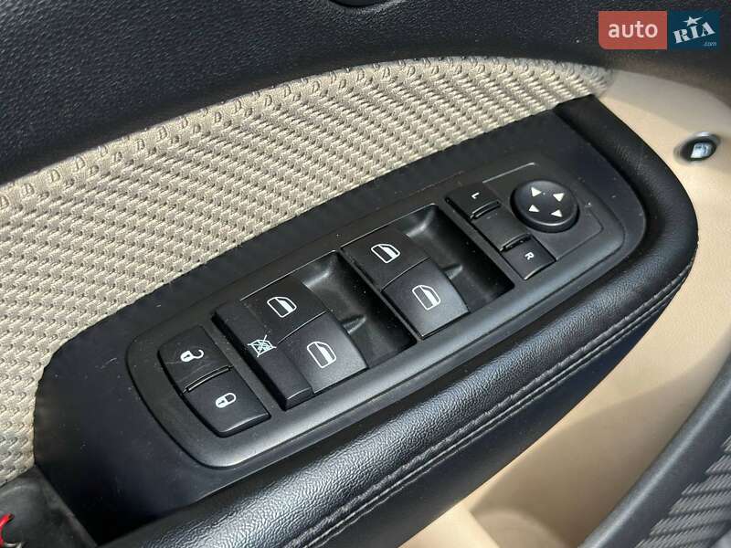 Седан Dodge Dart 2014 в Харкові