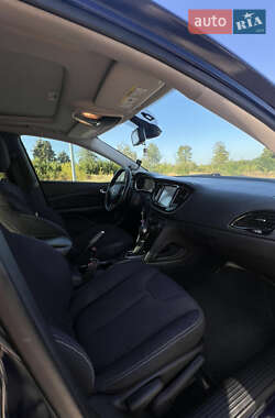 Седан Dodge Dart 2014 в 