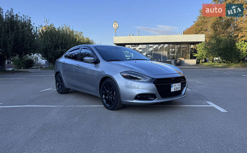 Седан Dodge Dart 2015 в 