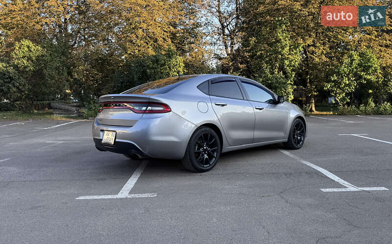 Седан Dodge Dart 2015 в Белогородке