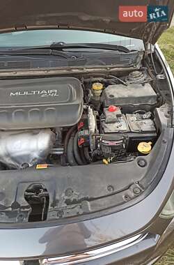 Седан Dodge Dart 2014 в 