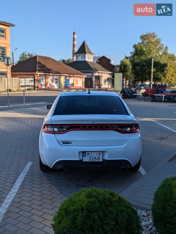 Седан Dodge Dart 2015 в Лубнах