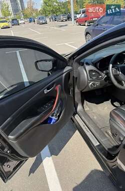 Седан Dodge Dart 2014 в 