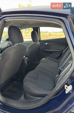 Седан Dodge Dart 2013 в 