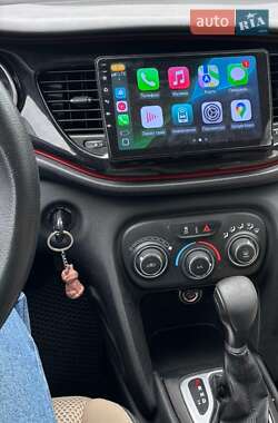 Седан Dodge Dart 2014 в 