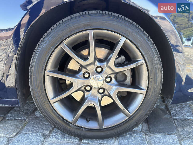 Седан Dodge Dart 2015 в Києві