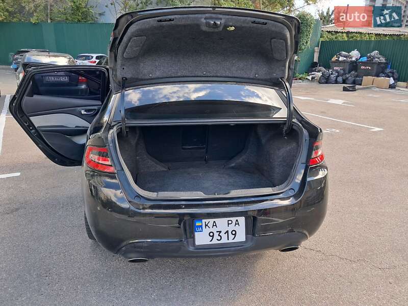 Седан Dodge Dart 2014 в Києві