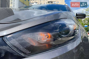 Седан Dodge Dart 2015 в 
