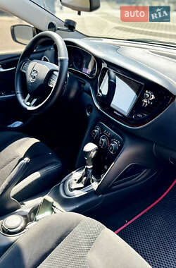 Седан Dodge Dart 2016 в 