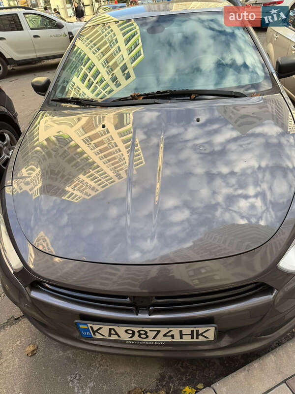 Седан Dodge Dart 2015 в Вишневом фото 2 Седан Dodge Dart 2015 в Вишневом