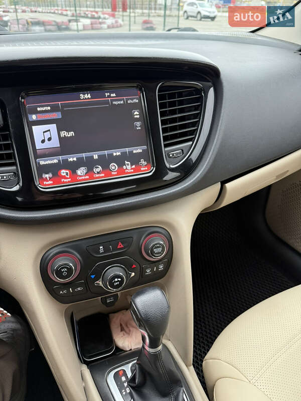 Седан Dodge Dart 2012 в Киеве