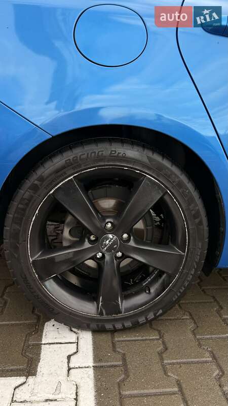 Седан Dodge Dart 2015 в Киеве фото 22 Седан Dodge Dart 2015 в Киеве