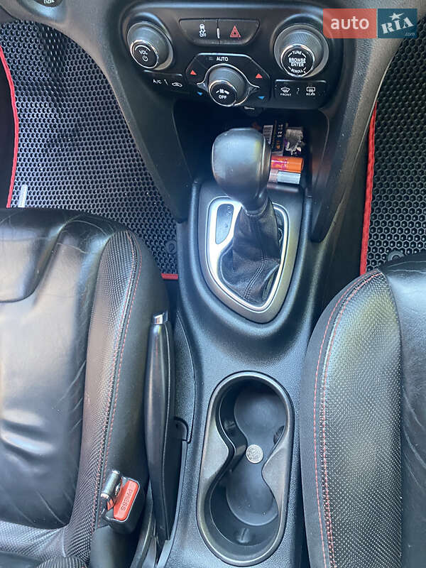 Седан Dodge Dart 2015 в Харкові