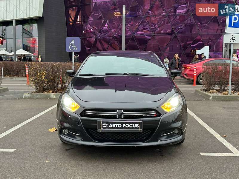 Седан Dodge Dart 2013 в Киеве