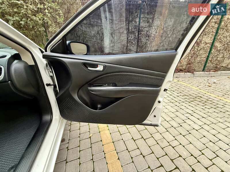 Седан Dodge Dart 2014 в Одессе фото 37 Седан Dodge Dart 2014 в Одессе