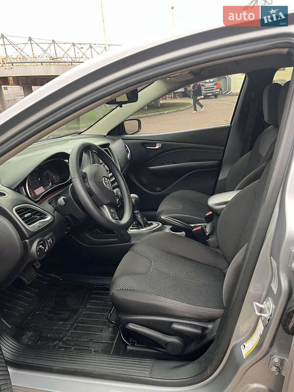 Седан Dodge Dart 2016 в Кривом Роге