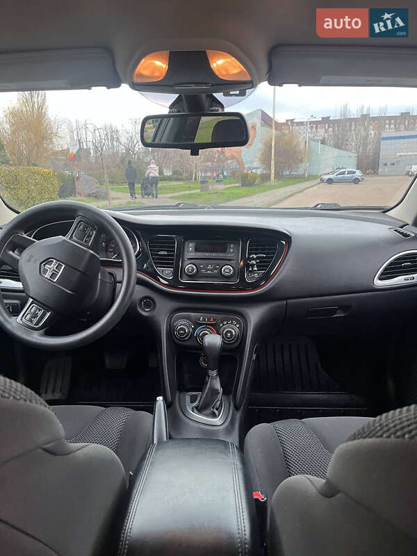 Седан Dodge Dart 2016 в Кривом Роге