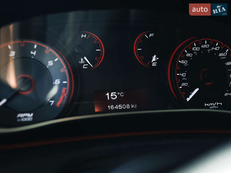 Седан Dodge Dart 2015 в Коростышеве