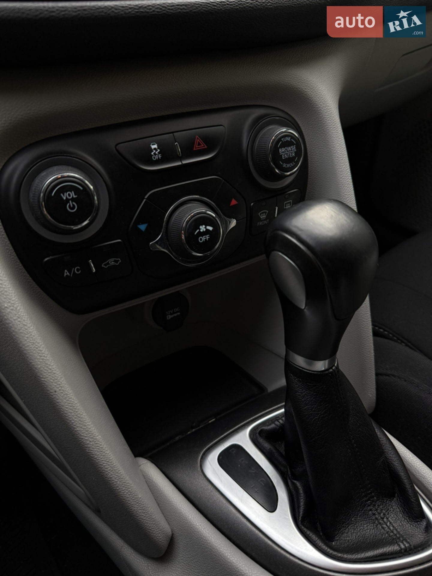 2013 Dodge Dart - мініатюра 14