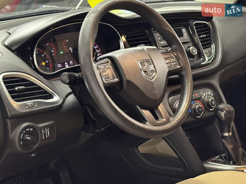 Седан Dodge Dart 2015 в Николаеве