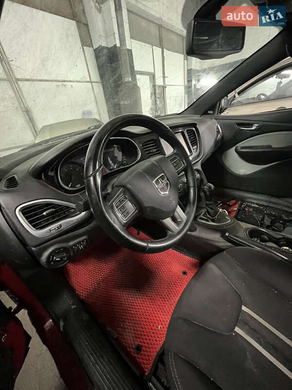 Седан Dodge Dart 2014 в Виннице