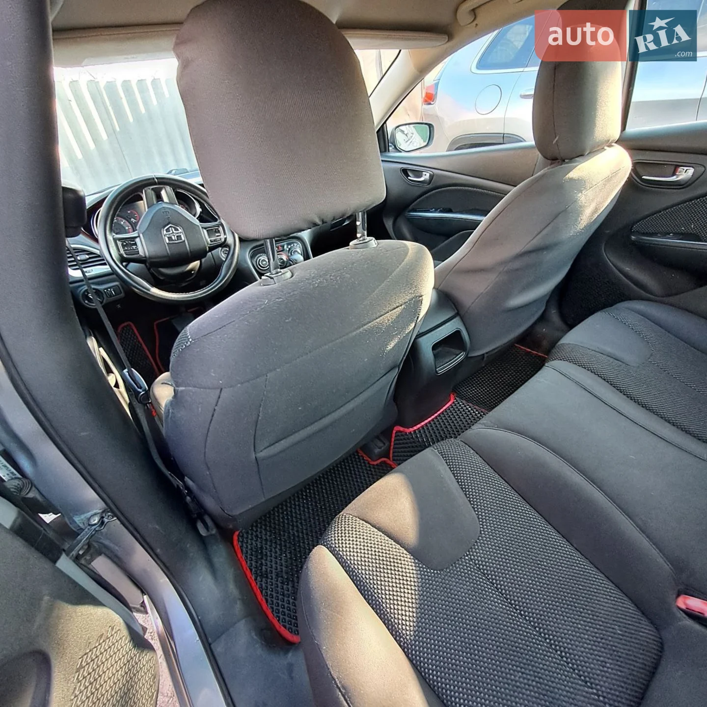 2013 Dodge Dart - мініатюра 9