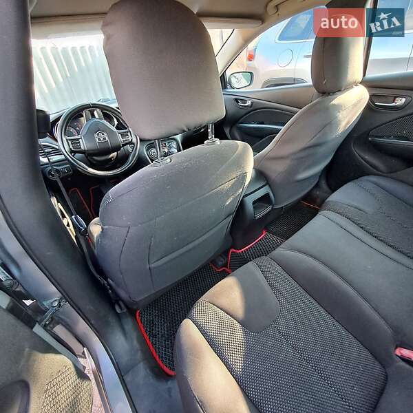 Седан Dodge Dart 2013 в Кременчуге фото 9 Седан Dodge Dart 2013 в Кременчуге