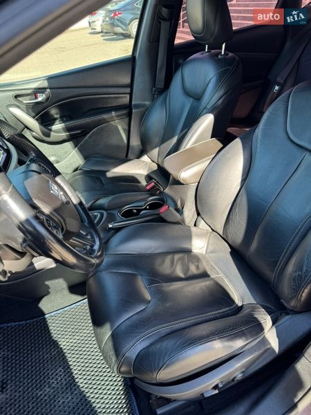 Седан Dodge Dart 2012 в Киеве