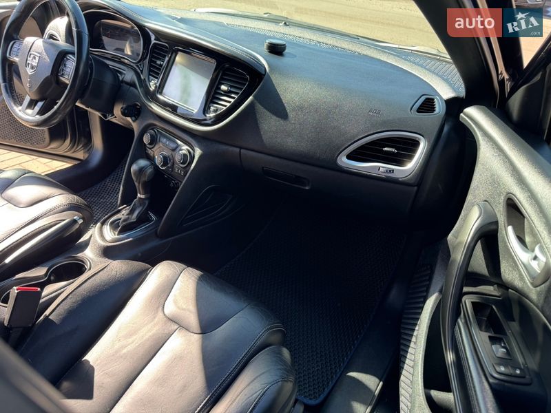 Седан Dodge Dart 2012 в Киеве