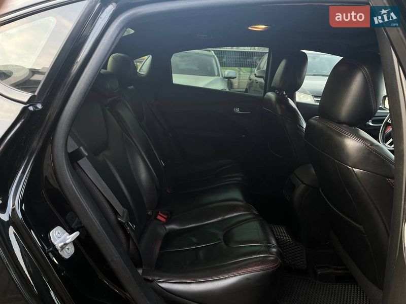 Седан Dodge Dart 2014 в Киеве фото 11 Седан Dodge Dart 2014 в Киеве