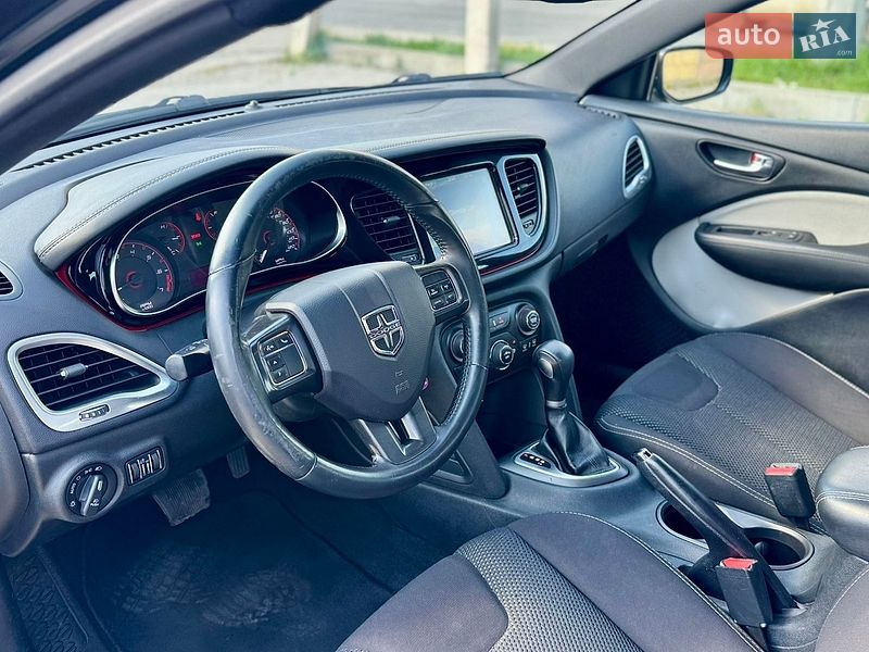 Седан Dodge Dart 2015 в Харкові