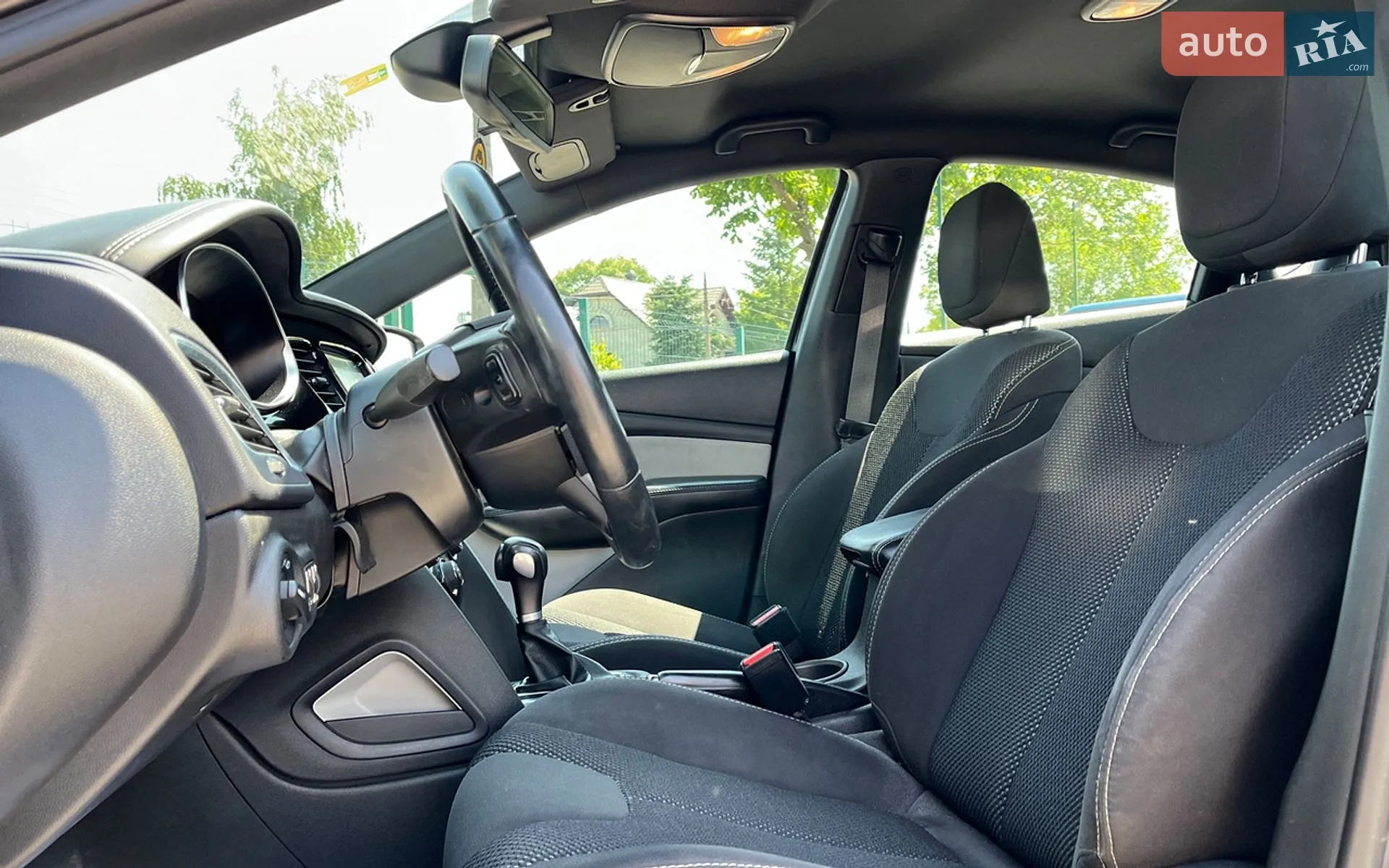 2015 Dodge Dart - мініатюра 9