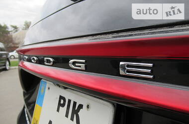 Позашляховик / Кросовер Dodge Durango 2015 в 