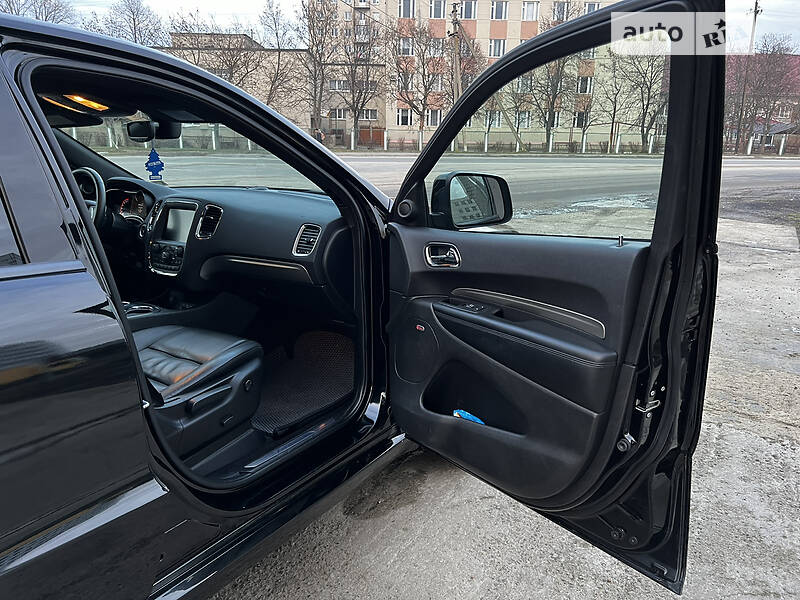 Позашляховик / Кросовер Dodge Durango 2017 в Новодністровську