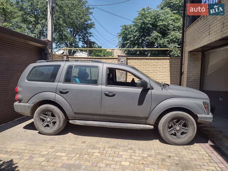 Внедорожник / Кроссовер Dodge Durango 2004 в 
