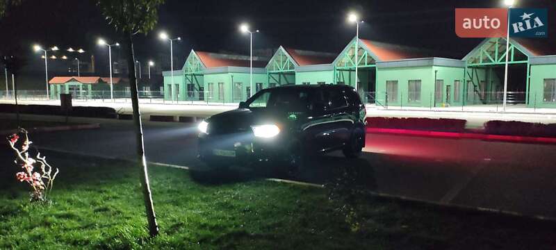 Позашляховик / Кросовер Dodge Durango 2017 в Ірпені фото 8 Позашляховик / Кросовер Dodge Durango 2017 в Ірпені