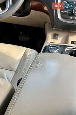 Внедорожник / Кроссовер Dodge Durango 2014 в 