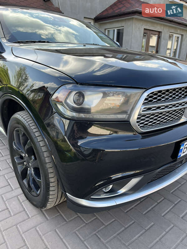 Позашляховик / Кросовер Dodge Durango 2016 в Рівному