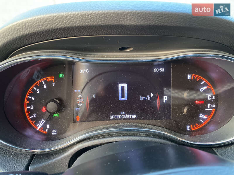 Внедорожник / Кроссовер Dodge Durango 2015 в Стрые