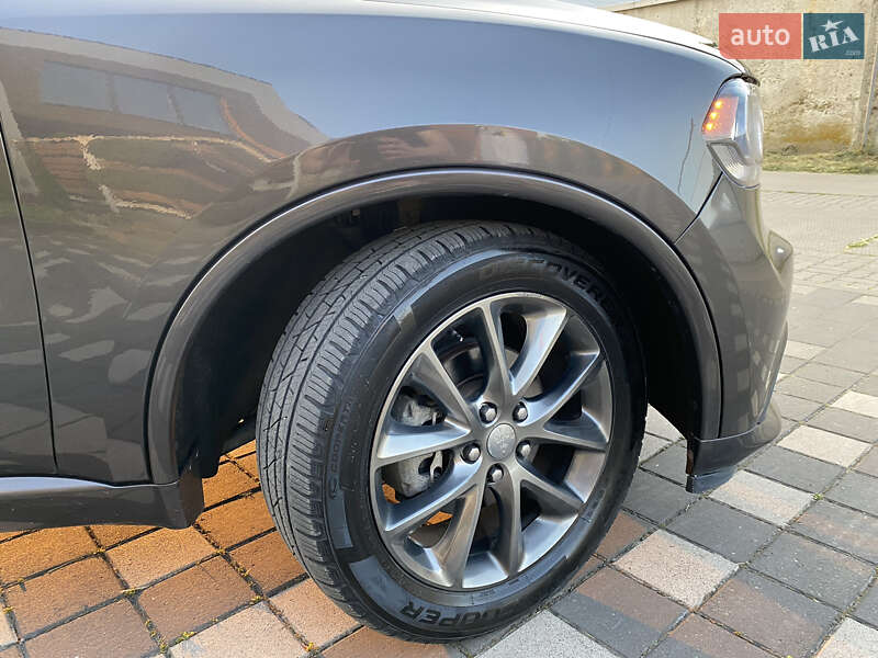 Внедорожник / Кроссовер Dodge Durango 2015 в Стрые