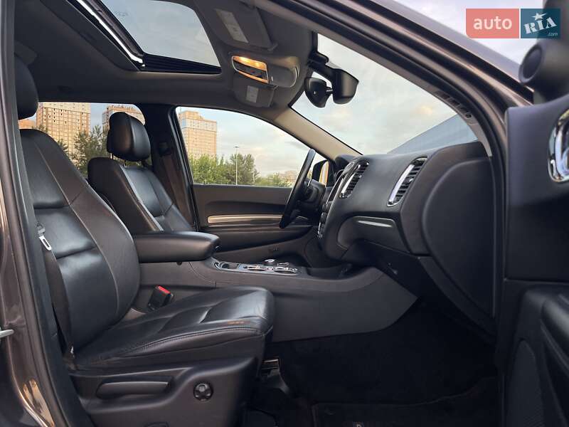 Позашляховик / Кросовер Dodge Durango 2016 в Києві