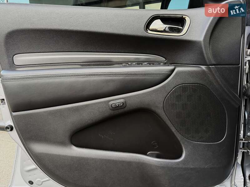 Внедорожник / Кроссовер Dodge Durango 2019 в Киеве