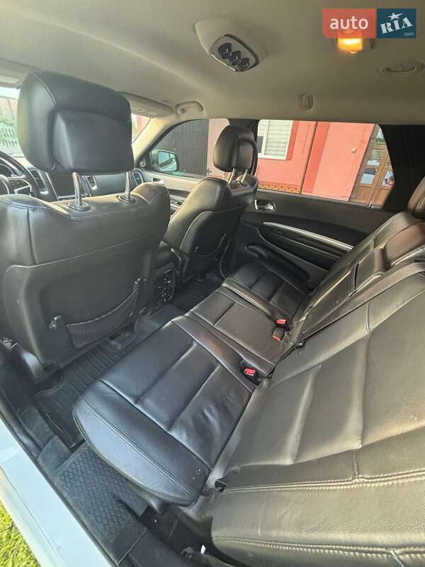 Внедорожник / Кроссовер Dodge Durango 2017 в Черновцах